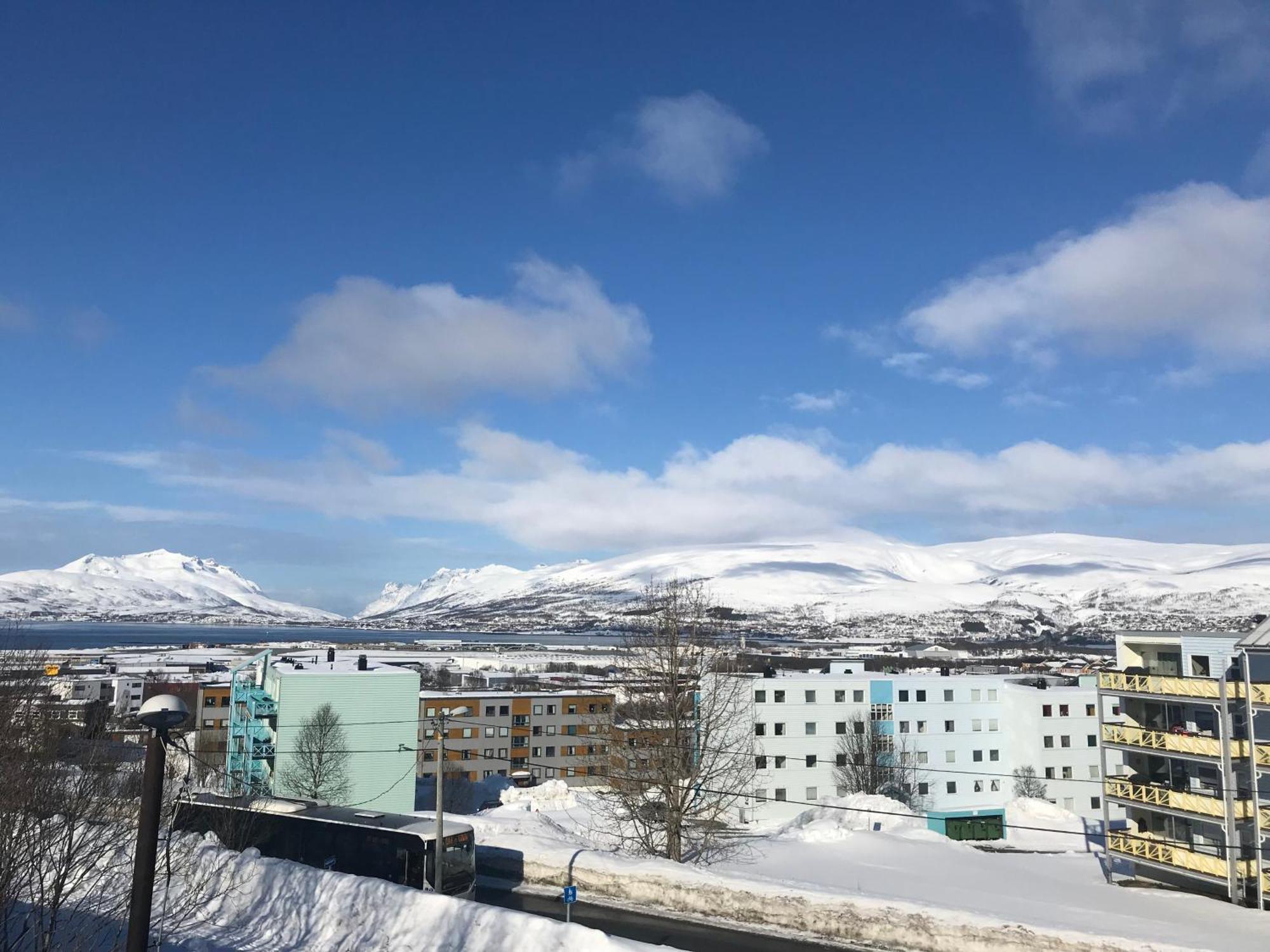 Your Home Away From Home, Apartment 2 Tromso Exterior photo